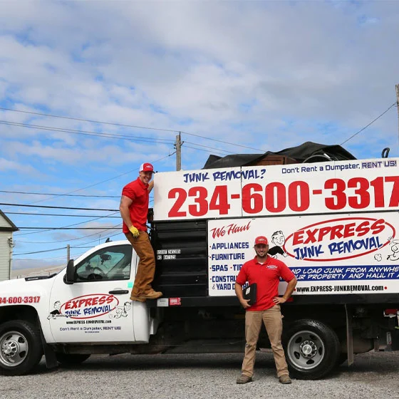 Example of Express Junk Removal's truck team size as well as the size of our trucks